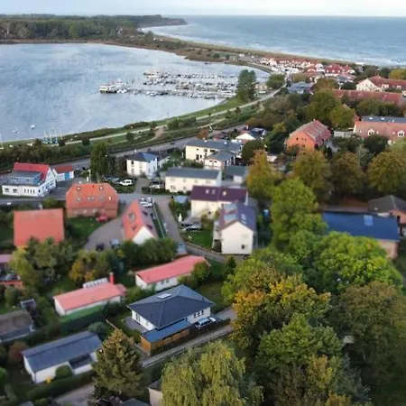 Louisa Mit Lademöglichkeit, Garten Und Badewanne Ferienhaus