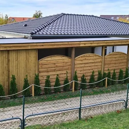 Ferienhaus Louisa Mit Lademöglichkeit, Garten Und Badewanne